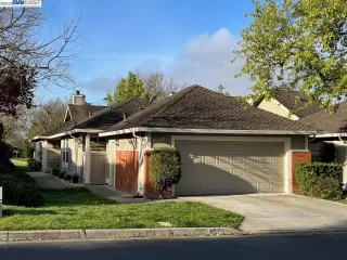 Photo #1: 41023293 Listing