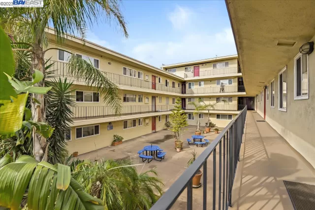 MLS: 41023307 Condo For Sale