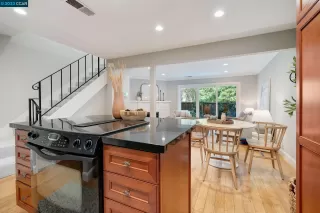 Photo #2: 41023334 Listing 