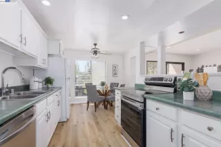 Photo #3: 41023342 Listing