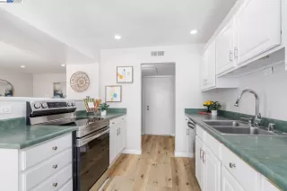 Photo #6: 41023342 Listing