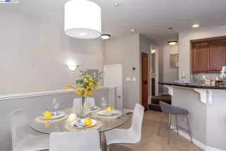 Photo #5: 41023434 Listing