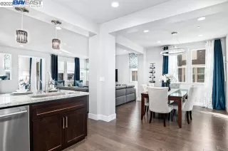 Photo #2: 41023554 Listing