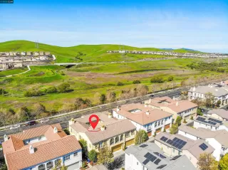 Photo #4: 41023557 Listing 