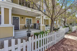 Photo #3: 41023558 Listing