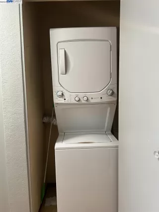 Photo #3: 41023570 Listing