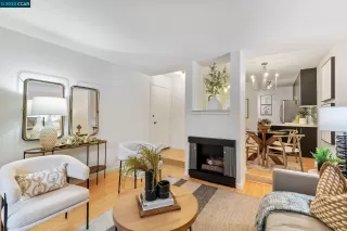 Photo #5: 41023638 Listing