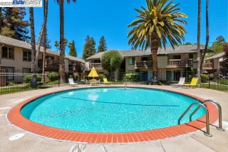 Photo #5: 41023666 Listing