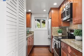 Photo #2: 41023672 Listing