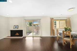 Photo #3: 41023700 Listing