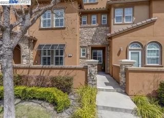 Photo #2: 41023706 Listing