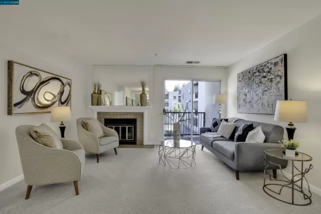 MLS: 41023753 Condo For Sale