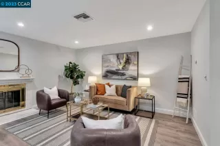 Photo #2: 41023767 Listing