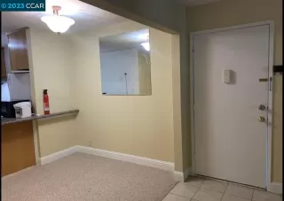 Photo #3: 41023772 Listing