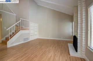 Photo #5: 41023791 Listing