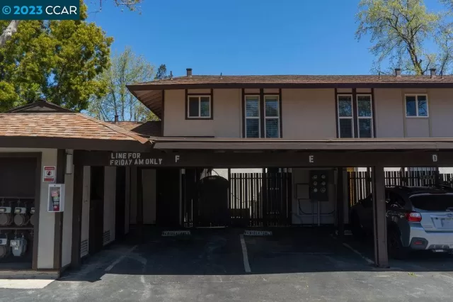 MLS: 41023809 Condo For Sale
