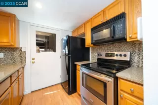 Photo #2: 41023809 Listing