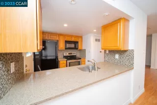 Photo #6: 41023809 Listing