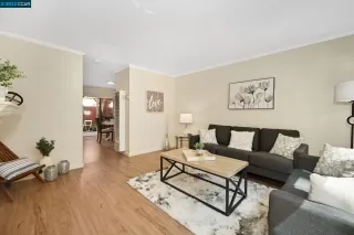 Photo #2: 41023820 Listing