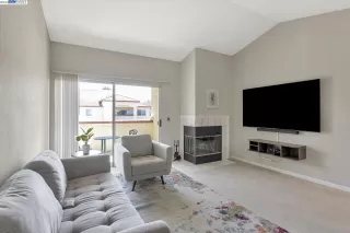 Photo #6: 41023862 Listing