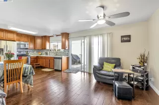 Photo #4: 41023921 Listing