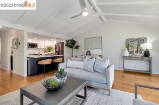 Photo #1: 41024035 Listing