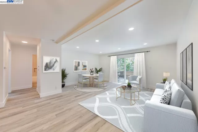 MLS: 41024083 Condo For Sale