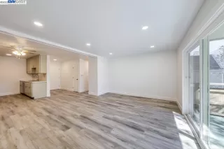 Photo #5: 41024083 Listing