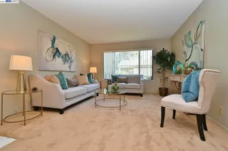 Photo #3: 41024160 Listing