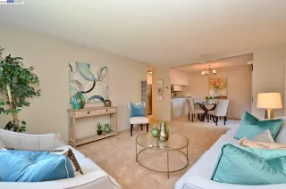 Photo #6: 41024160 Listing