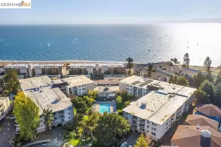 Photo #1: 41024186 Listing