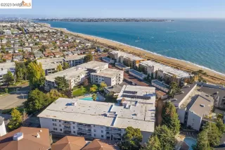 Photo #2: 41024186 Listing