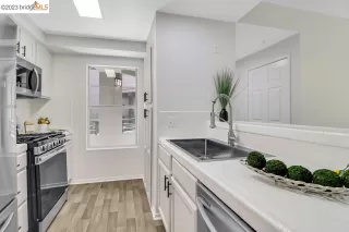 Photo #4: 41024227 Listing