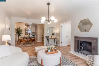 Photo #1: 41024302 Listing