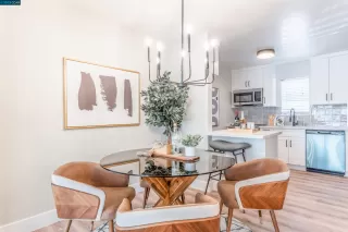 Photo #4: 41024302 Listing