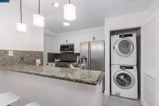 Photo #6: 41024341 Listing