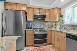 Photo #1: 41024378 Listing 