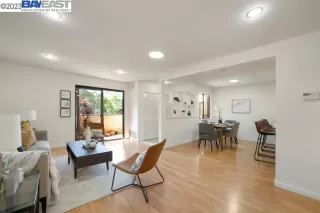 Photo #2: 41024397 Listing 