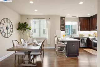 Photo #5: 41024521 Listing