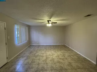 Photo #1: 41024661 Listing