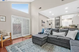 Photo #6: 41024689 Listing 