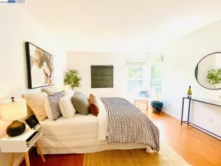 Photo #5: 41024731 Listing