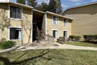 Photo #2: 41024744 Listing