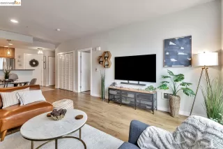 Photo #1: 41024750 Listing 