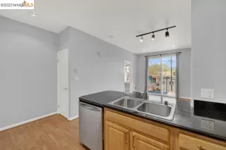 Photo #3: 41024763 Listing 