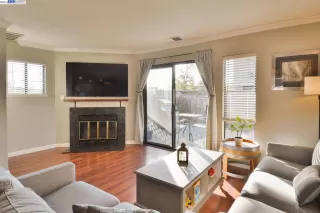 Photo #2: 41024767 Listing