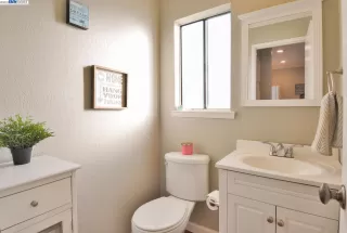 Photo #6: 41024767 Listing