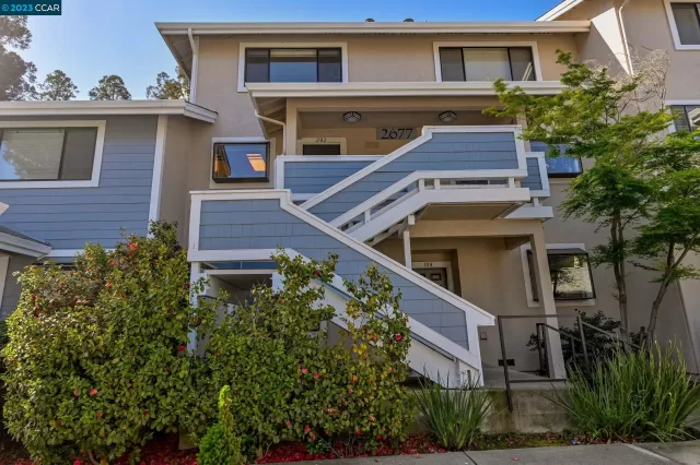 MLS: 41024795 Condo For Sale