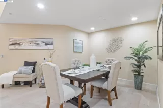 Photo #6: 41024823 Listing