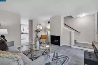 Photo #3: 41024844 Listing